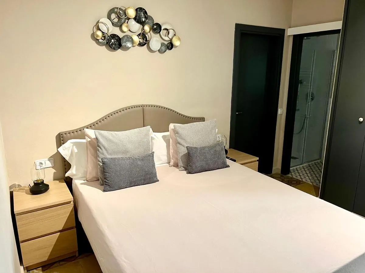 Hostal La Canonja Tremp 0*,  Spain