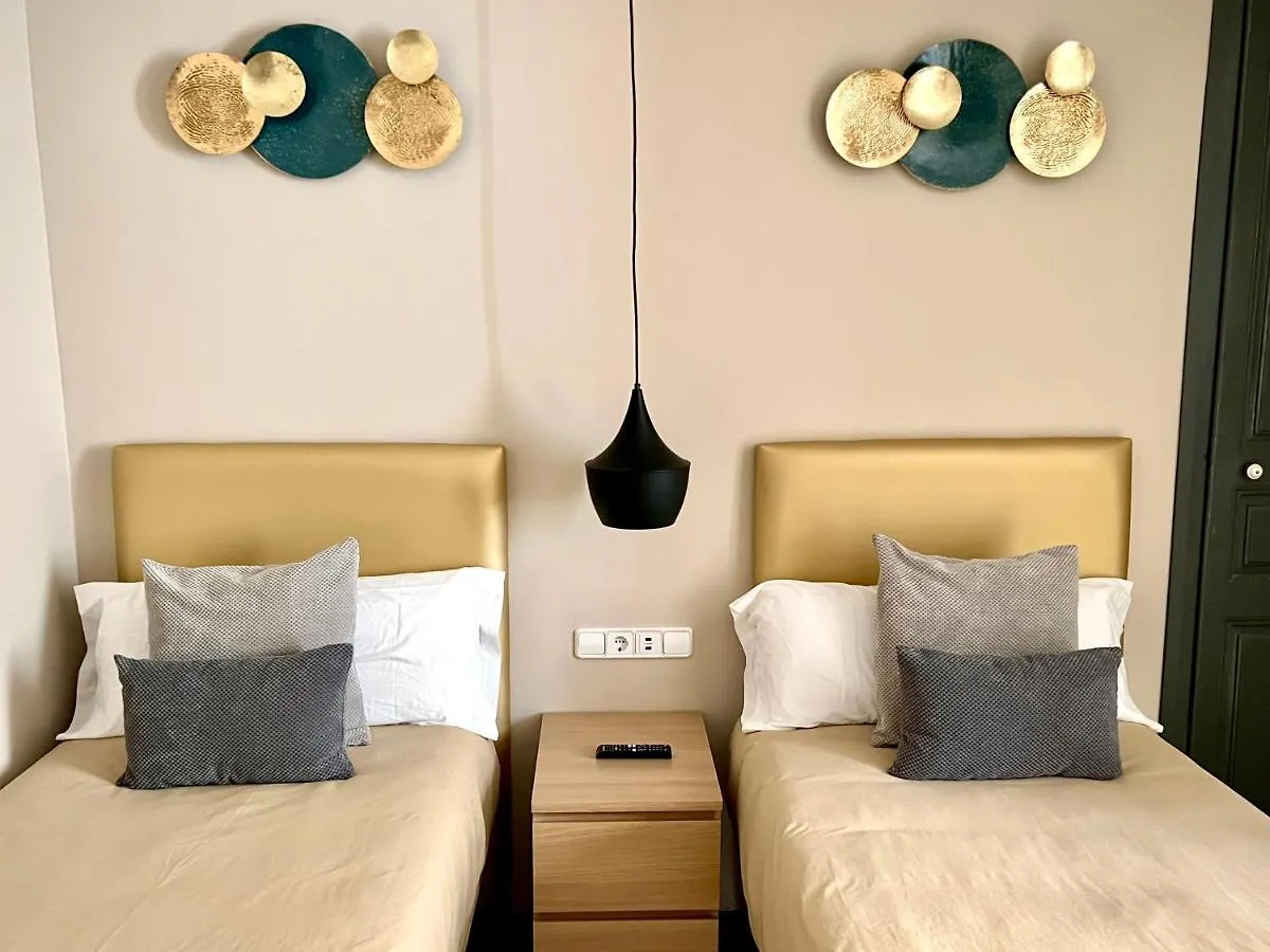 Hostal La Canonja Tremp Guest house