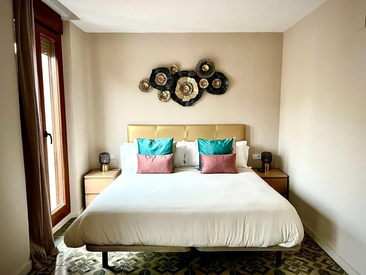 Hostal La Canonja Tremp 0*,