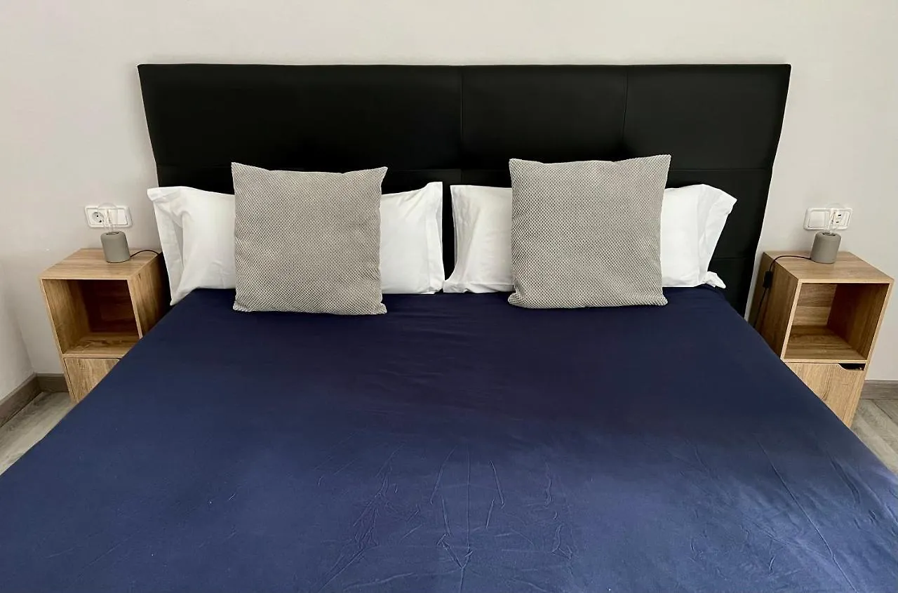 Hostal La Canonja Tremp 0*,  Spain