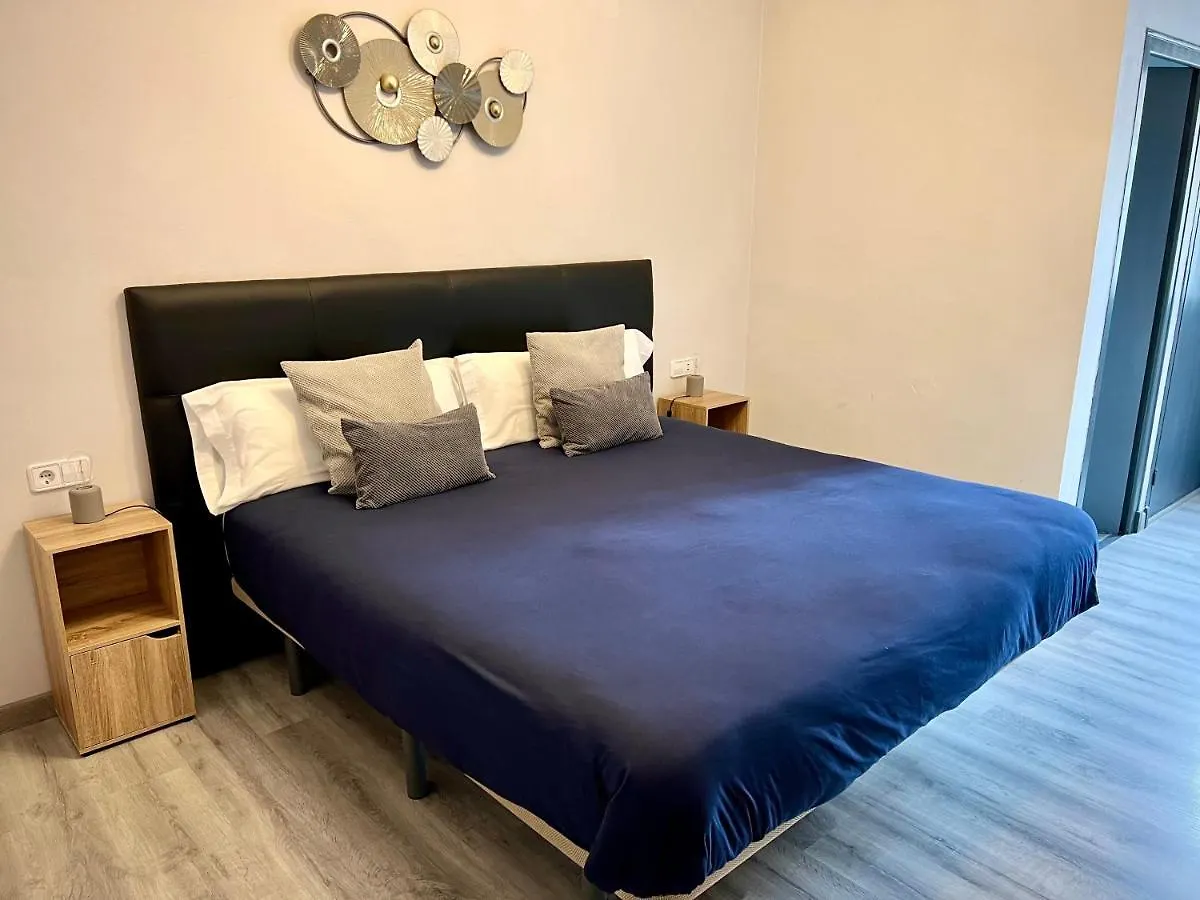 Hostal La Canonja Tremp Guest house