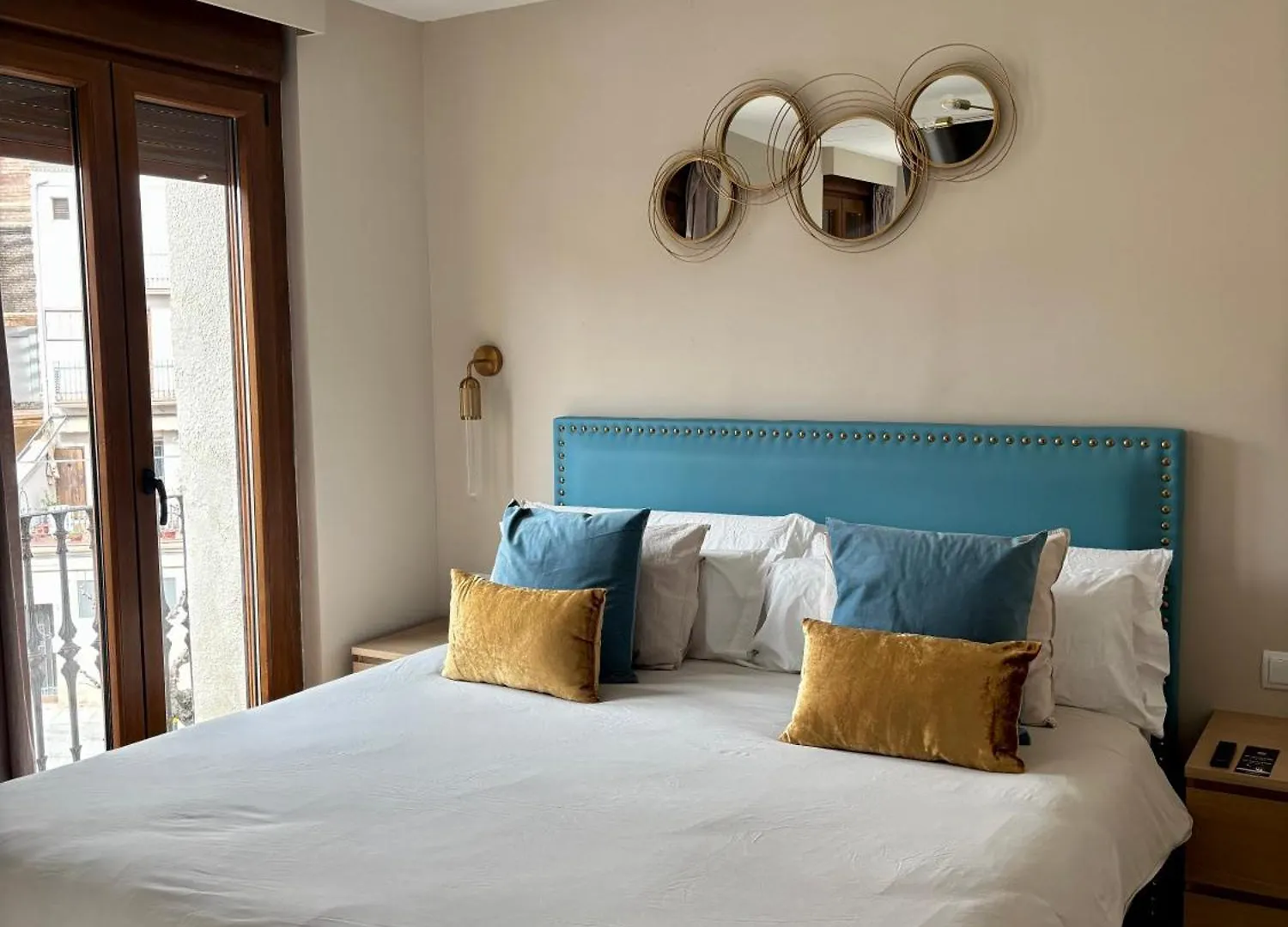 Hostal La Canonja Tremp Spain